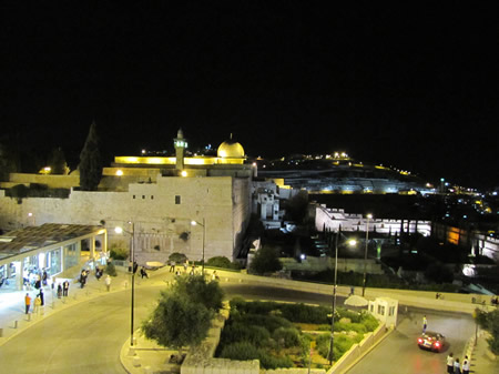 Robinson's Arch, Jerusalem