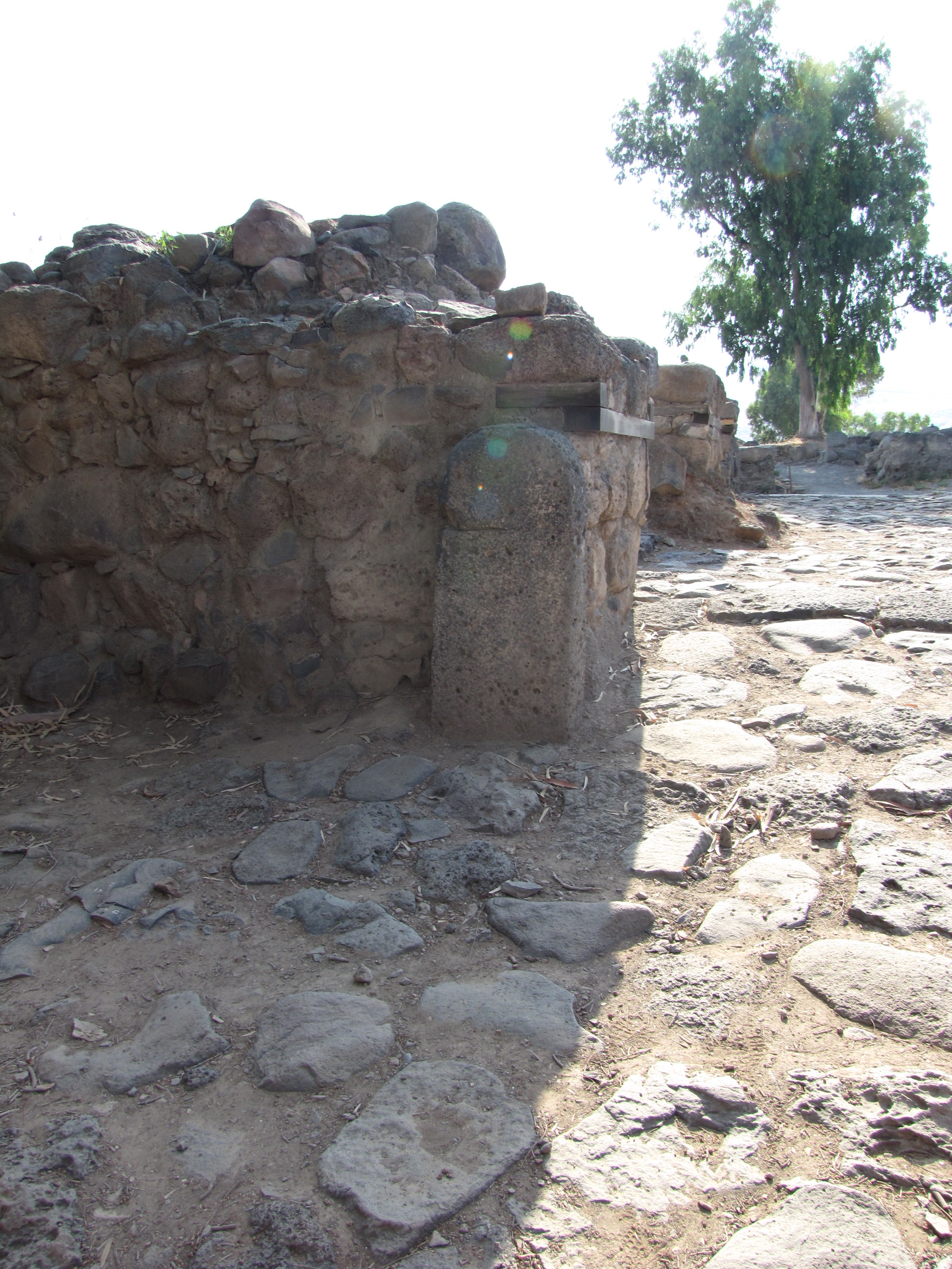 Geshur standing deity stone on the left side of the 4-chamber gate from 1000 BC