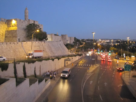 Robinson's Arch, Jerusalem