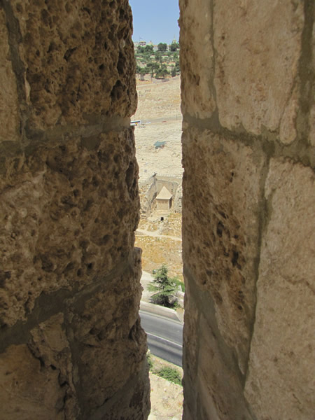 Robinson's Arch, Jerusalem