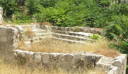 Priestly mikvah south of Temple on Ophel