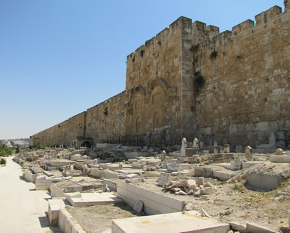 Robinson's Arch, Jerusalem