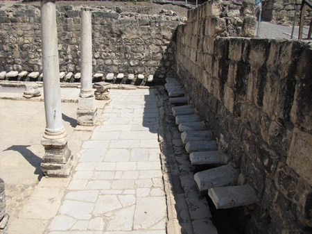 Public latrine, restroom, Beit Shean