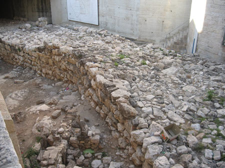 Robinson's Arch, Jerusalem