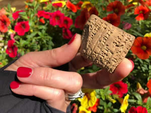 1900 BC Cuneiform Tablet from Old Babylon with Sumerian Inscriptioins both sides, Obverse