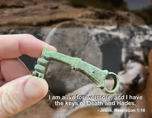 10-250 AD Roman Key for 4 tooth lock mechanism made of cast Lead-tin alloy - Revelation 1:18 - I have the keys of Death and Hades