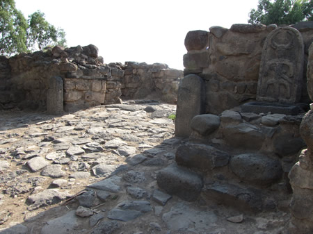 Geshur East Gate with standing stone, high place, stela and basin