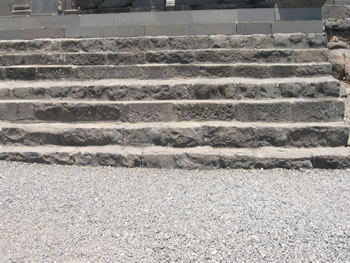 steps going up to the synagogue