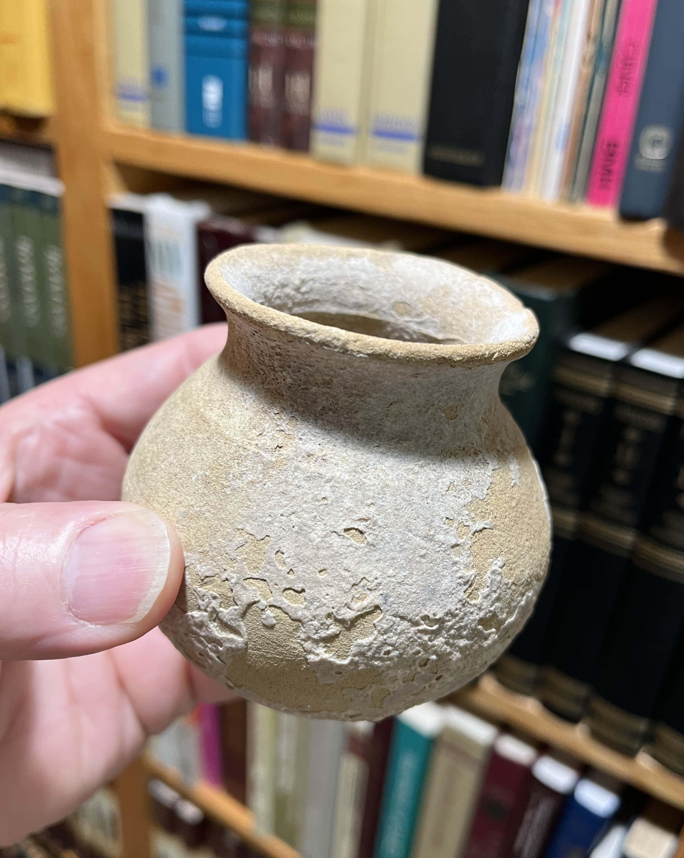 1200 500 BC Jar from Israel 2