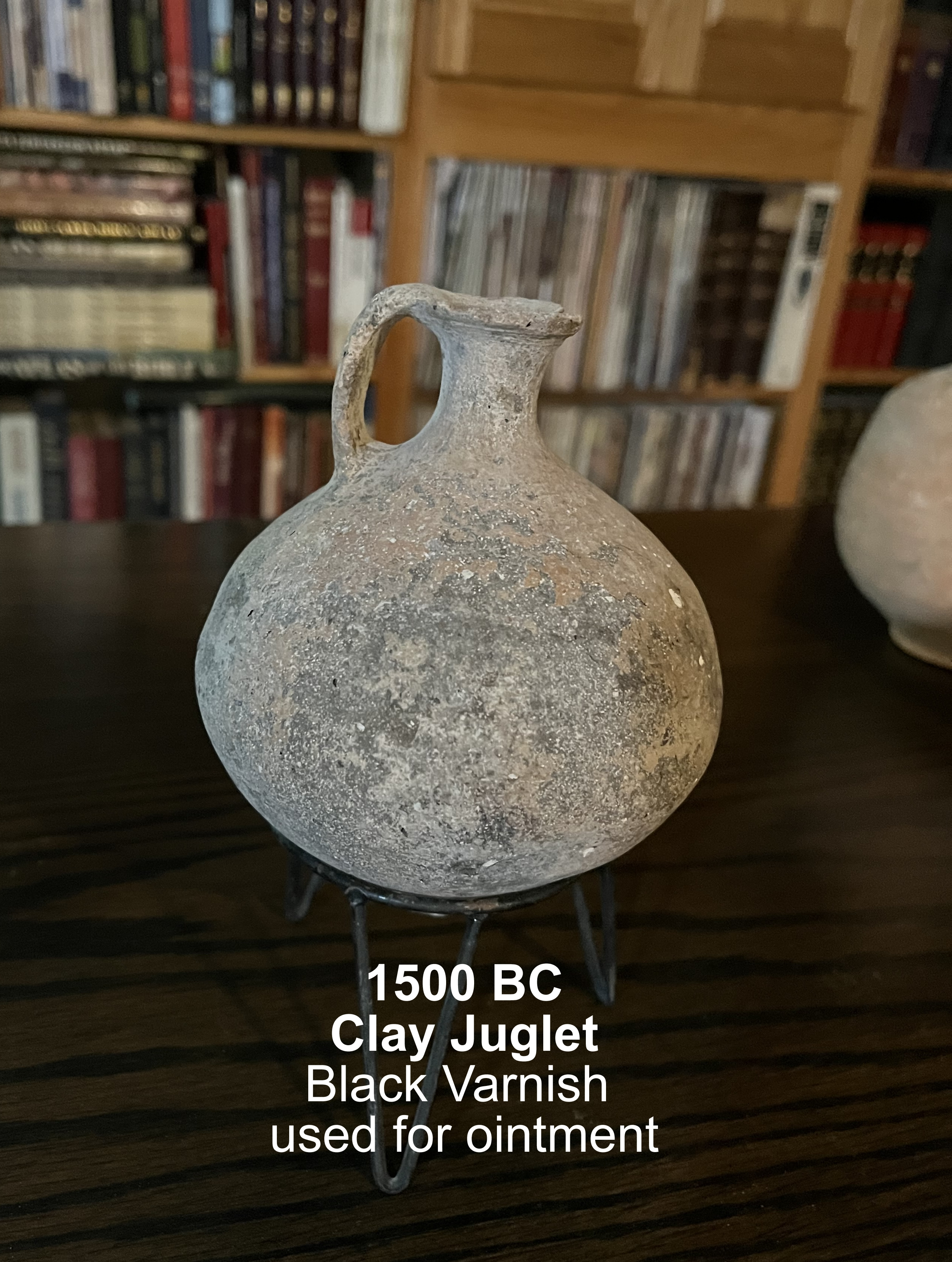 1500 BC Clay Juglet black varnish used for ointment 1